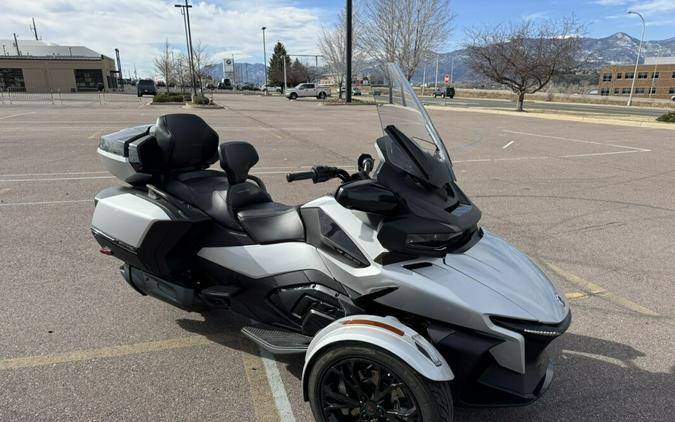2023 Can-Am Spyder RT