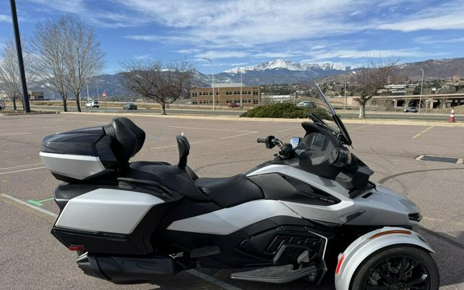 2023 Can-Am Spyder RT