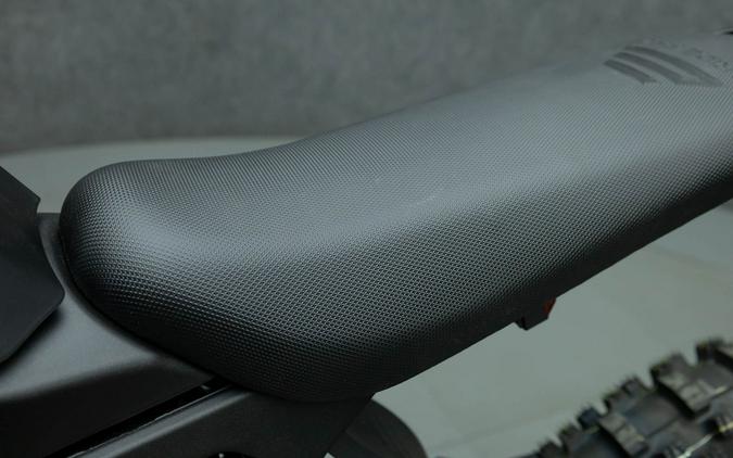 2027 E RIDE PRO SS 4.0 WARP 9 GOLD EDITION