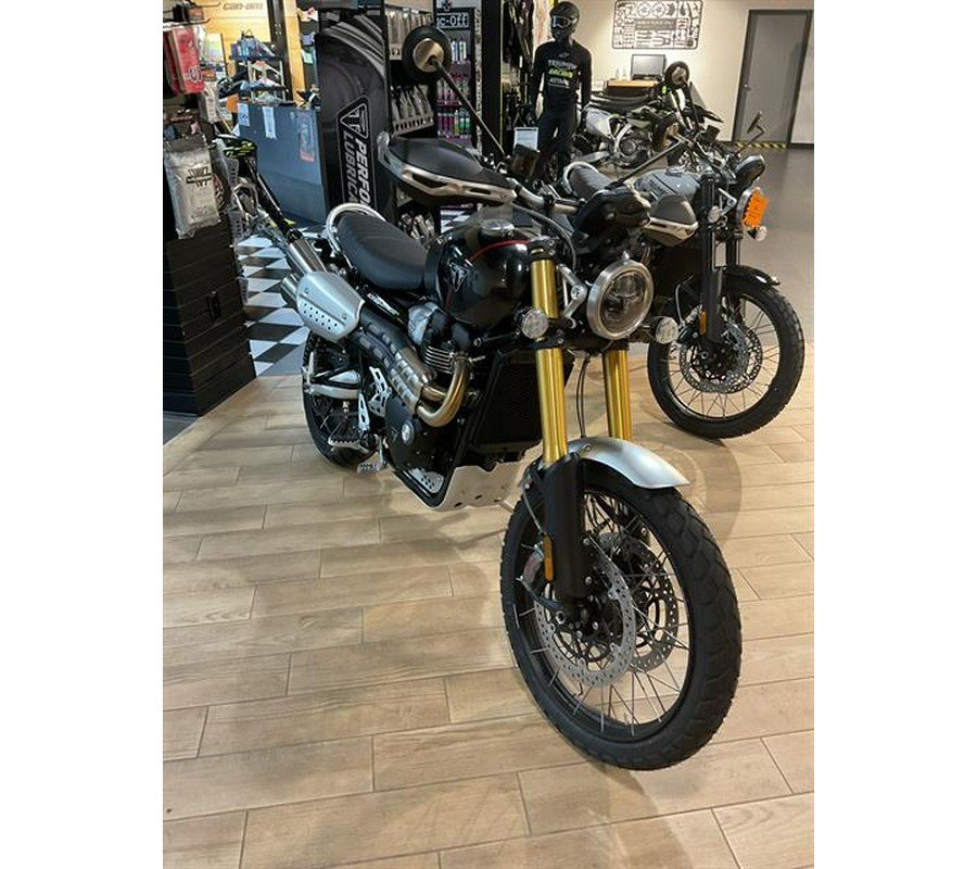 2025 Triumph Scrambler 1200 XE