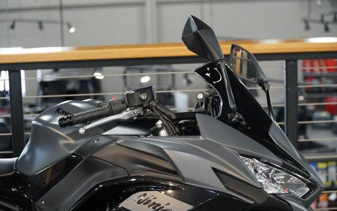 2024 Kawasaki Ninja® 650 ABS Metallic Matte Dark Gray/Metallic Spark Black