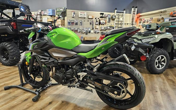 2024 Kawasaki Z500 ABS