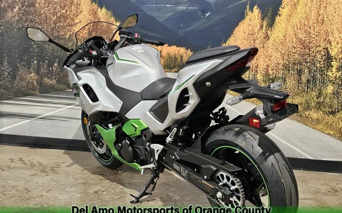 2024 Kawasaki NINJA 7 HYBRID ABS