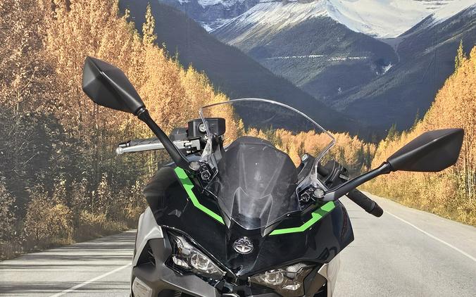 2024 Kawasaki NINJA 7 HYBRID ABS