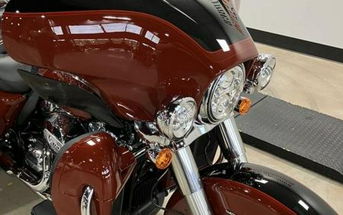 2024 Harley-Davidson® FLHTCUTG - Tri Glide® Ultra