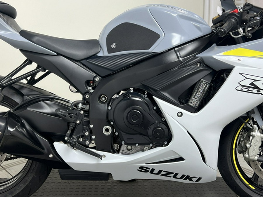 2022 Suzuki GSX-R 600