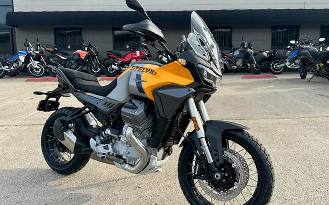 2024 Moto Guzzi STELVIO PFF