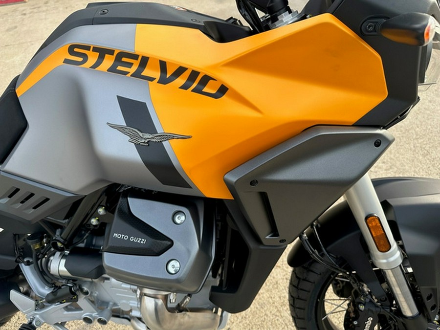2024 Moto Guzzi STELVIO PFF