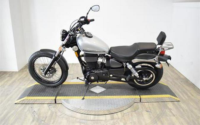 2018 Suzuki Boulevard S40