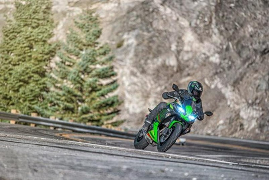 2024 Kawasaki Ninja® 650 KRT Edition ABS