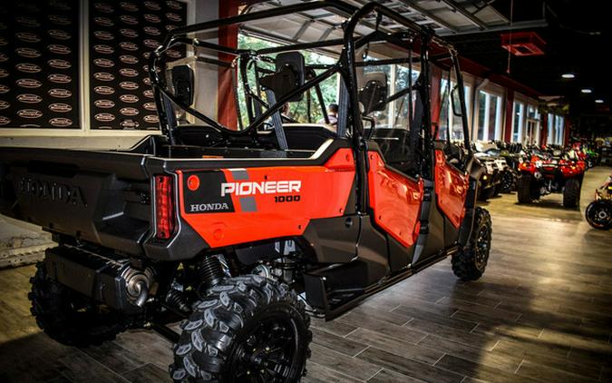 2024 Honda Pioneer 1000-6 Deluxe Crew