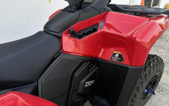 2024 Can-Am® Outlander DPS 700