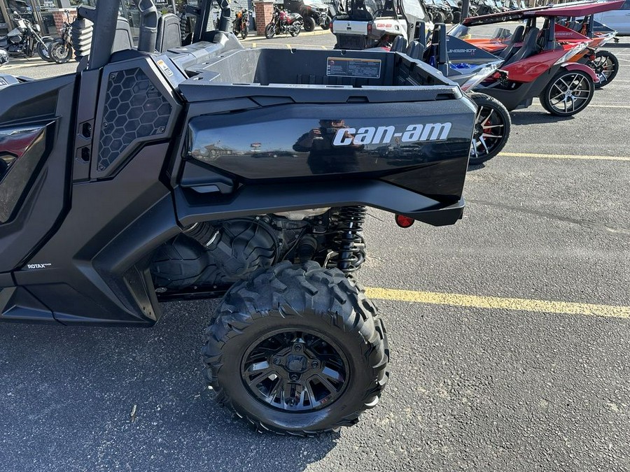 2021 Can-Am® Commander XT