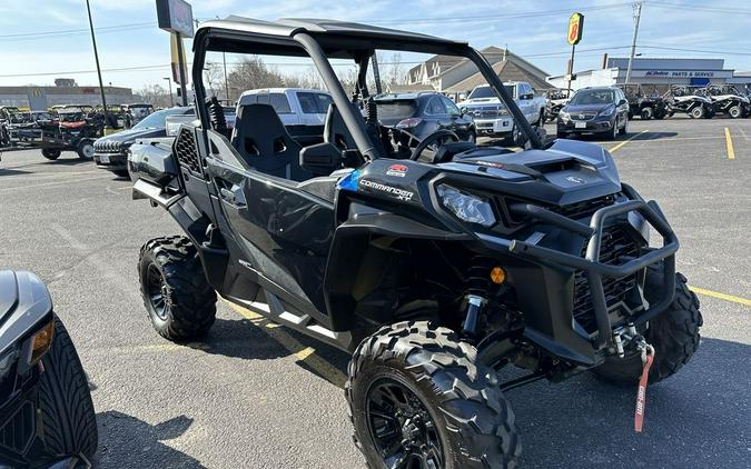 2021 Can-Am® Commander XT