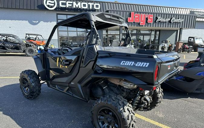 2021 Can-Am® Commander XT