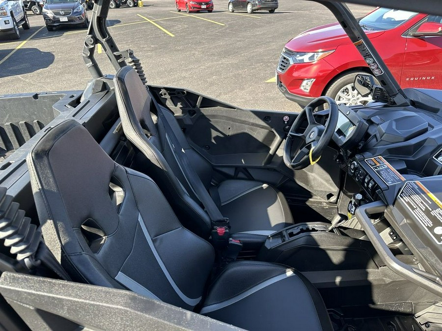 2021 Can-Am® Commander XT