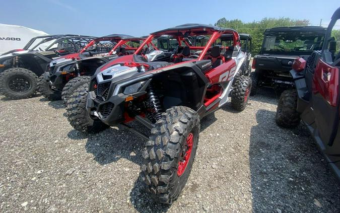 2024 Can-Am® Maverick X3 X rs Turbo RR with Smart-Shox Fiery Red & Hyper Silver