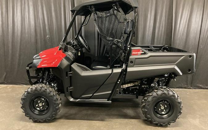 2025 Honda Pioneer 700