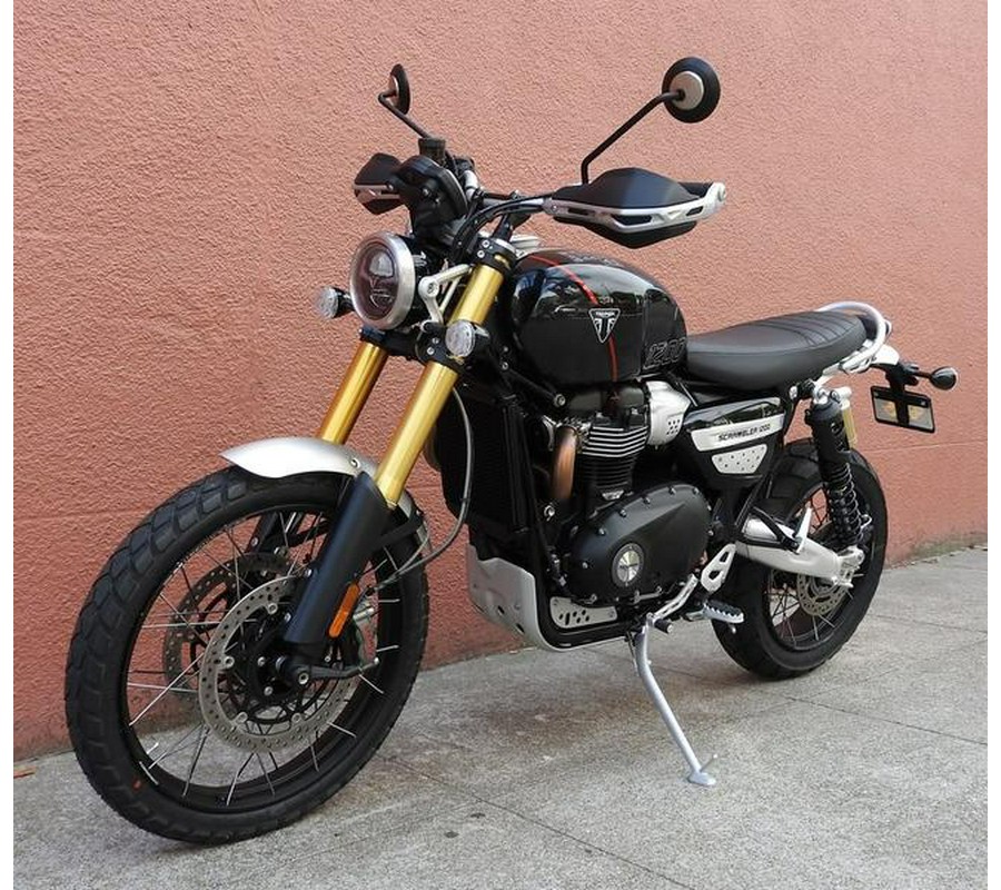 2024 Triumph Scrambler 1200 XE Phantom Black / Storm Grey