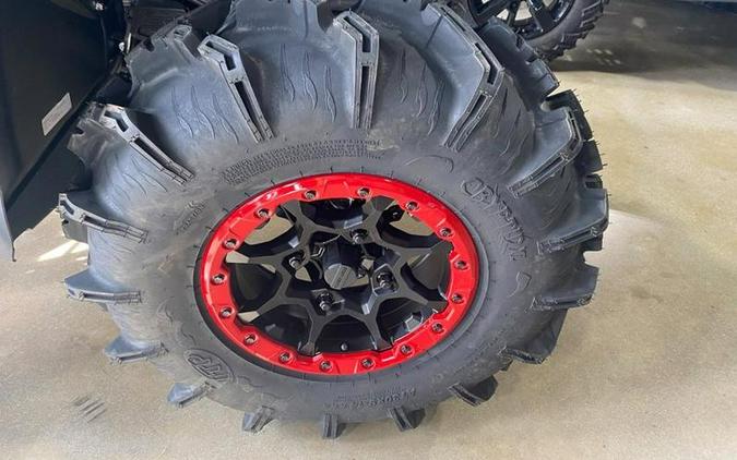 2026 Can-Am® Renegade X mr 1000 R Hyper Silver & Legion Red