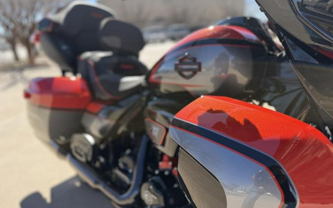 2026 Harley-Davidson® CVO Street Glide 3 Limited Citrus Heat CVO Tri-Tone