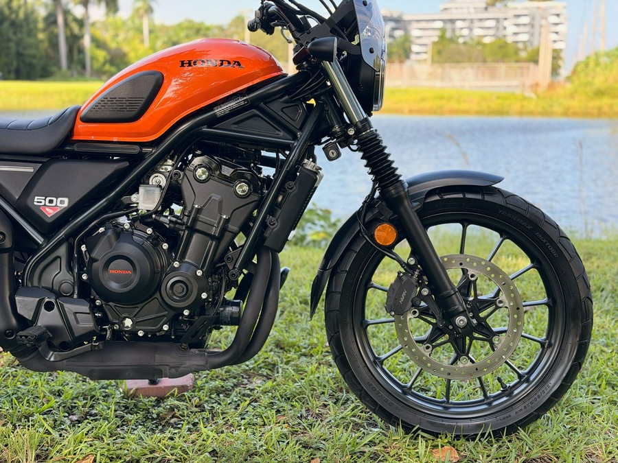 2023 Honda SCL500