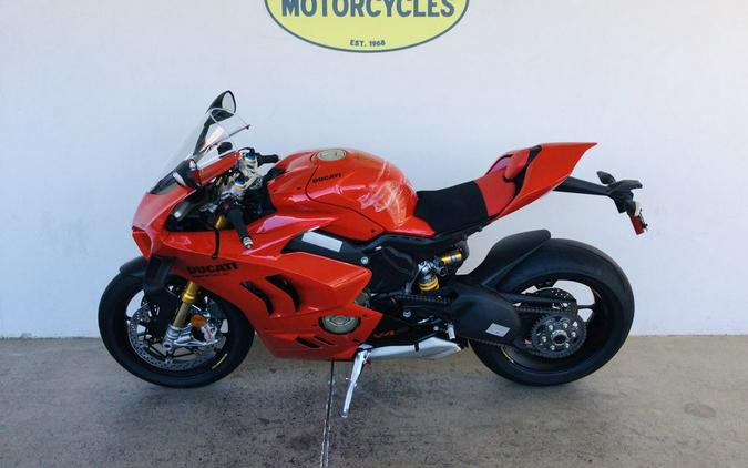 2023 Ducati Panigale V4 S Ducati Red