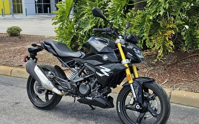 2022 BMW G 310 R Cosmic Black 2