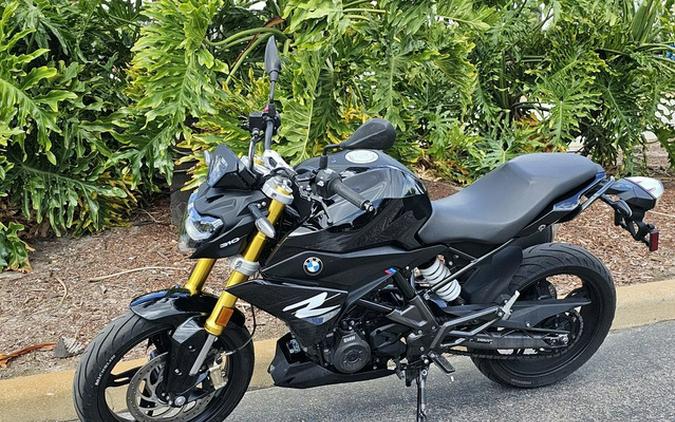 2022 BMW G 310 R Cosmic Black 2