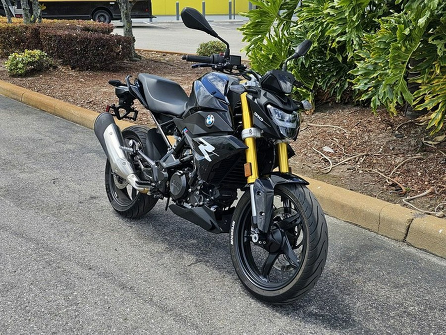 2022 BMW G 310 R Cosmic Black 2