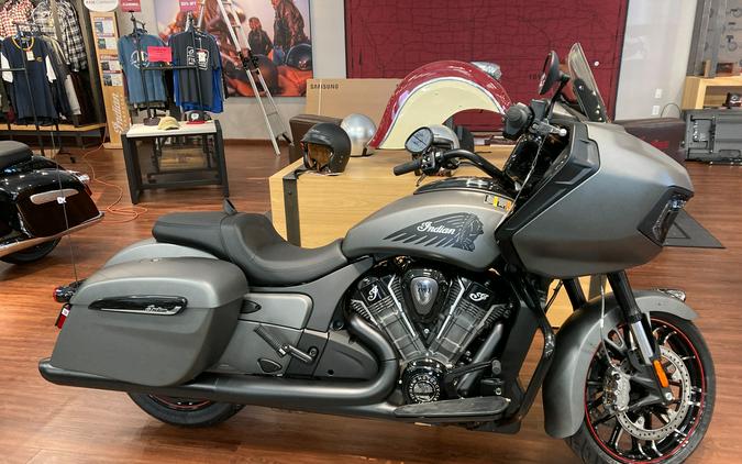 2023 Indian Motorcycle Challenger Dark Horse