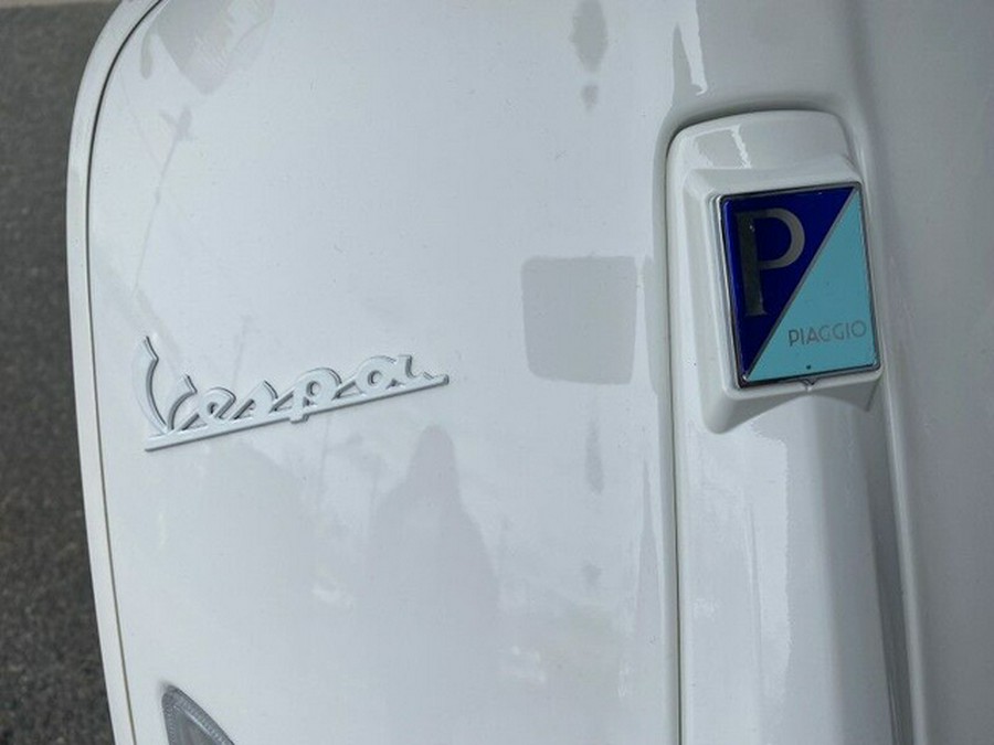 2023 Vespa Sprint 150 Summer Edition