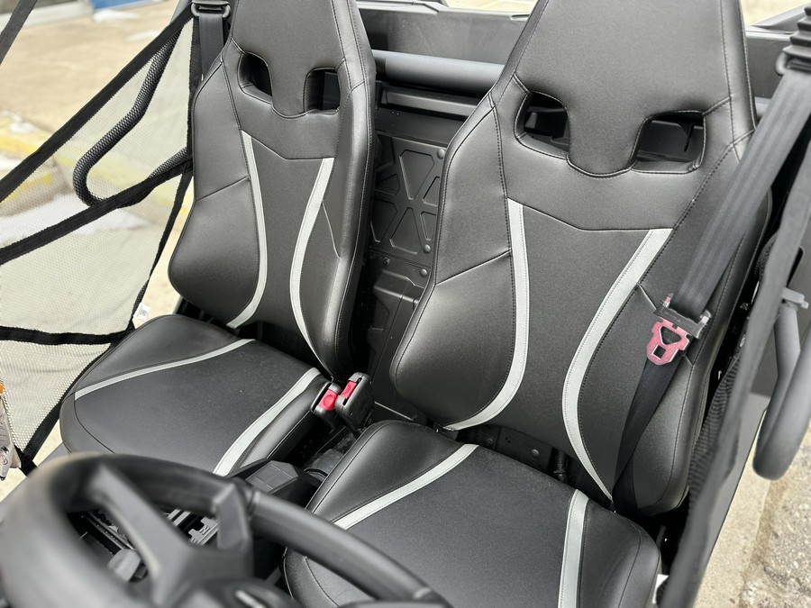 2025 Can-Am Maverick Trail DPS 700