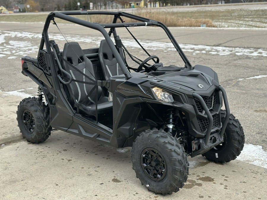 2025 Can-Am Maverick Trail DPS 700