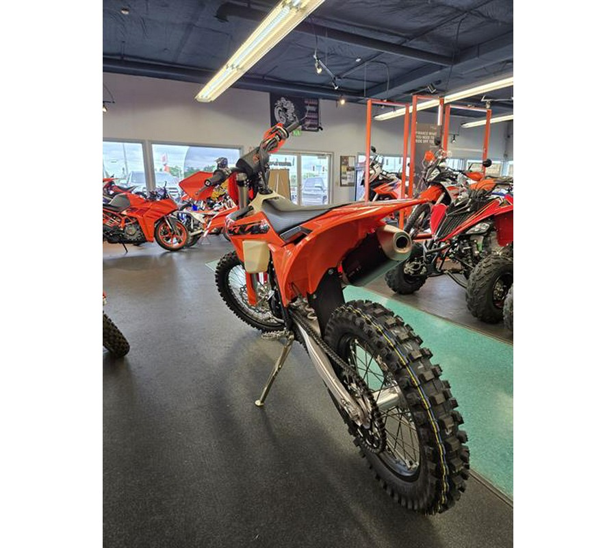 2025 KTM 250 XC-F