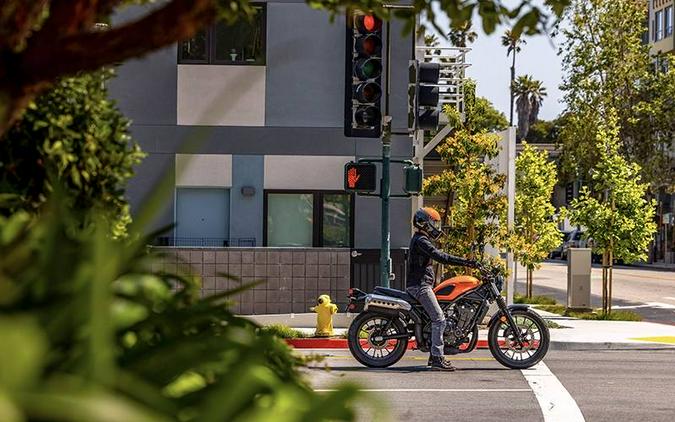 2025 Honda SCL500
