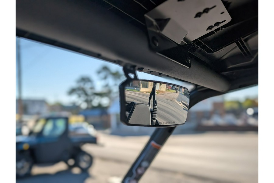 2026 Can-Am COMMANDER XT-P 1000R