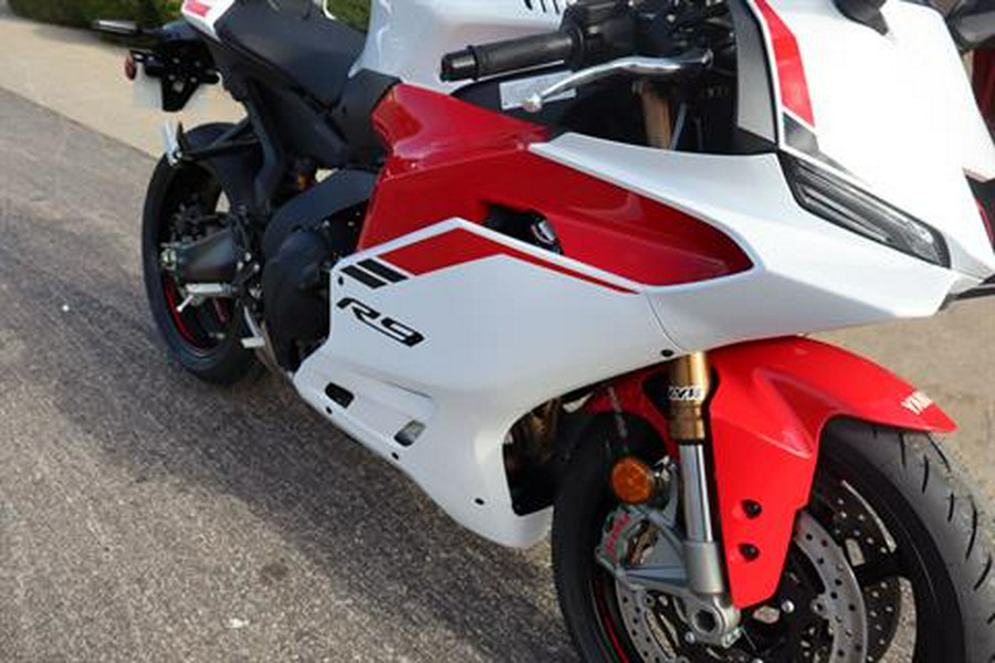 2025 Yamaha YZF-R9