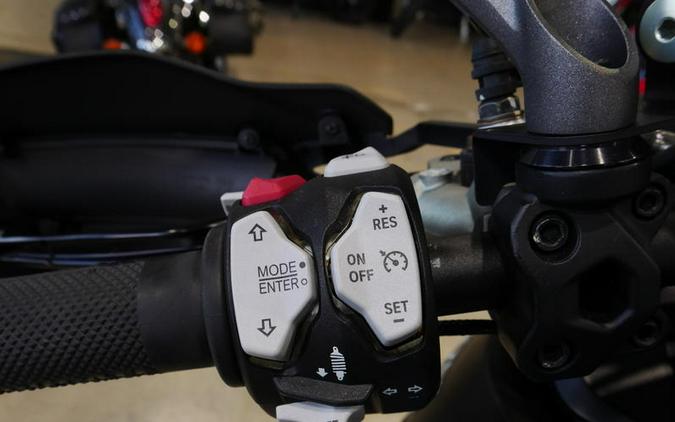 2024 Ducati Multistrada V2 S Black