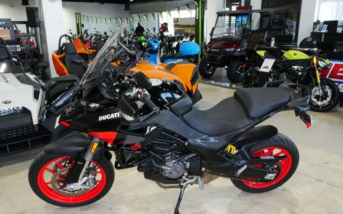 2024 Ducati Multistrada V2 S Black