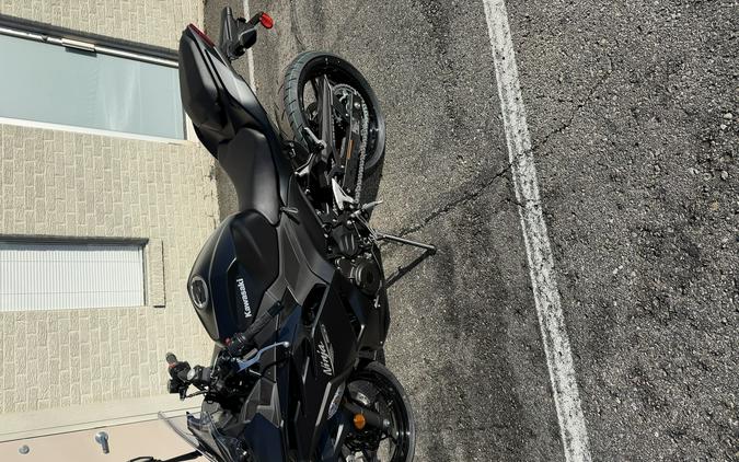 2026 Kawasaki Ninja® 500 Base
