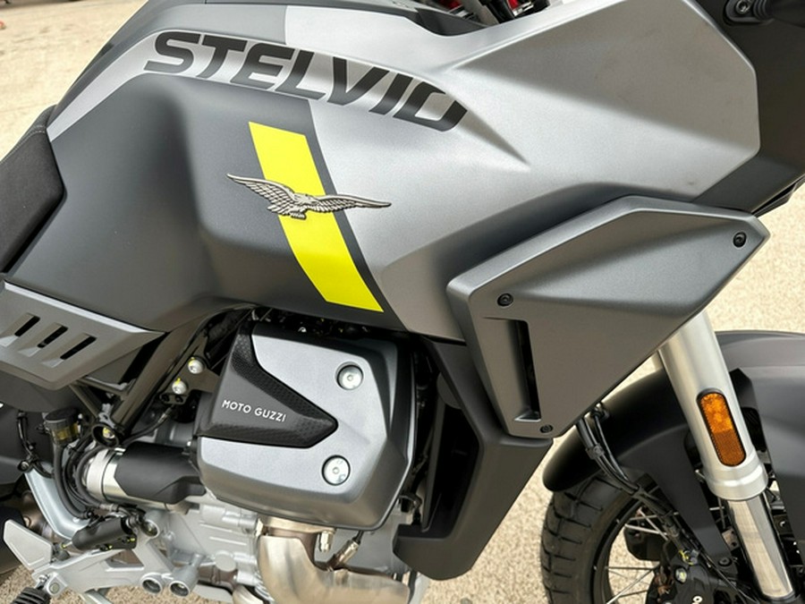 2024 Moto Guzzi STELVIO PFF