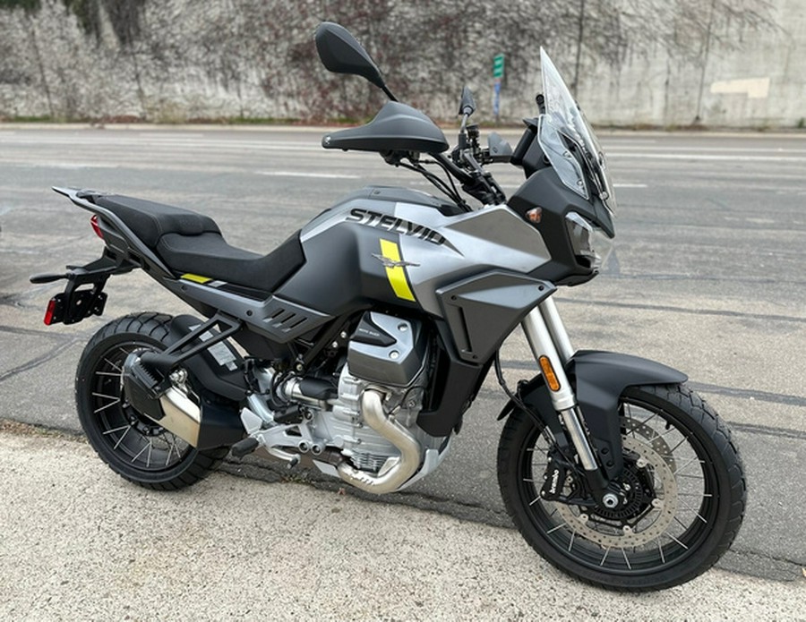 2024 Moto Guzzi STELVIO PFF