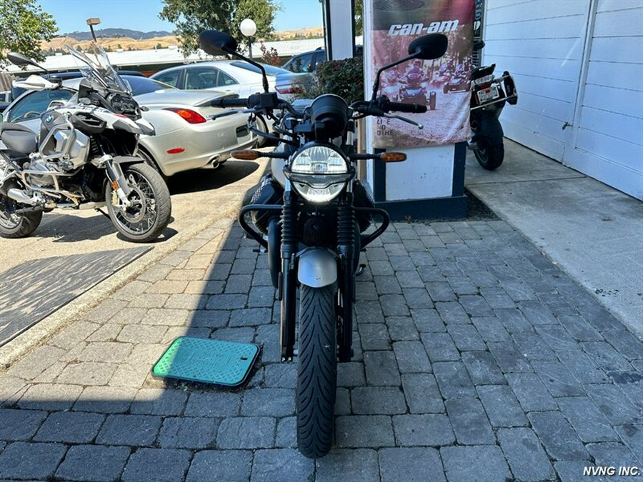 2024 Moto Guzzi V7 Stone