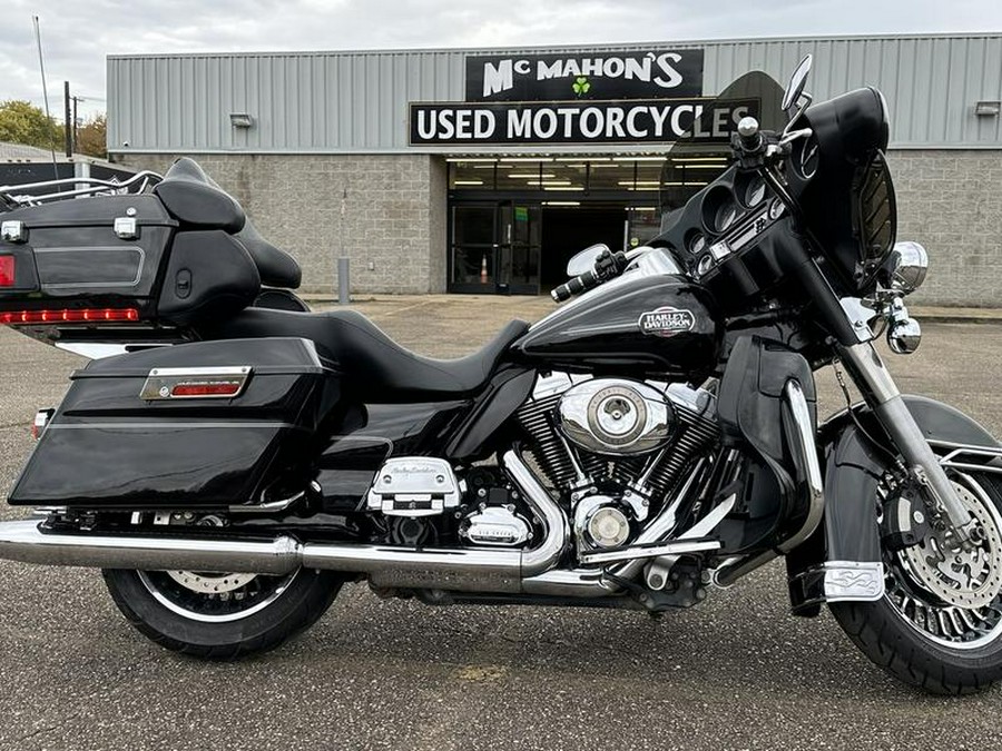 2009 Harley-Davidson® FLHTCU - Ultra Classic® Electra Glide®