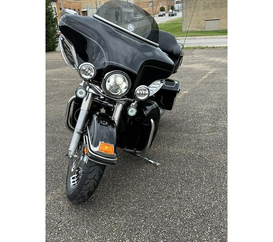 2009 Harley-Davidson® FLHTCU - Ultra Classic® Electra Glide®