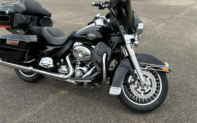 2009 Harley-Davidson® FLHTCU - Ultra Classic® Electra Glide®