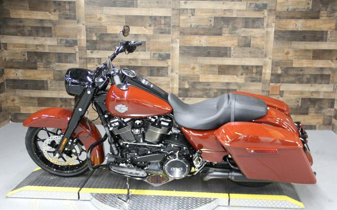 2024 Harley-Davidson Road King Special Red Rock