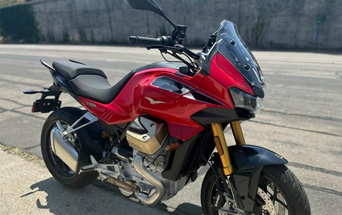 2025 Moto Guzzi V100 MANDELO WIND TUNNEL