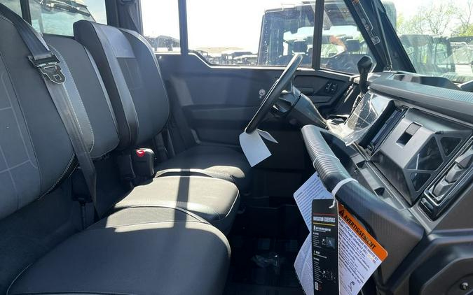 2026 Can-Am Defender MAX Limited HD11